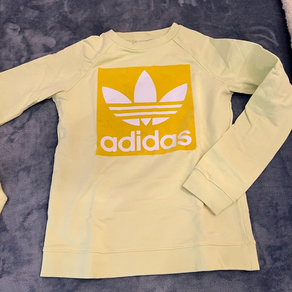 Adidas set. - Picture 2 of 6